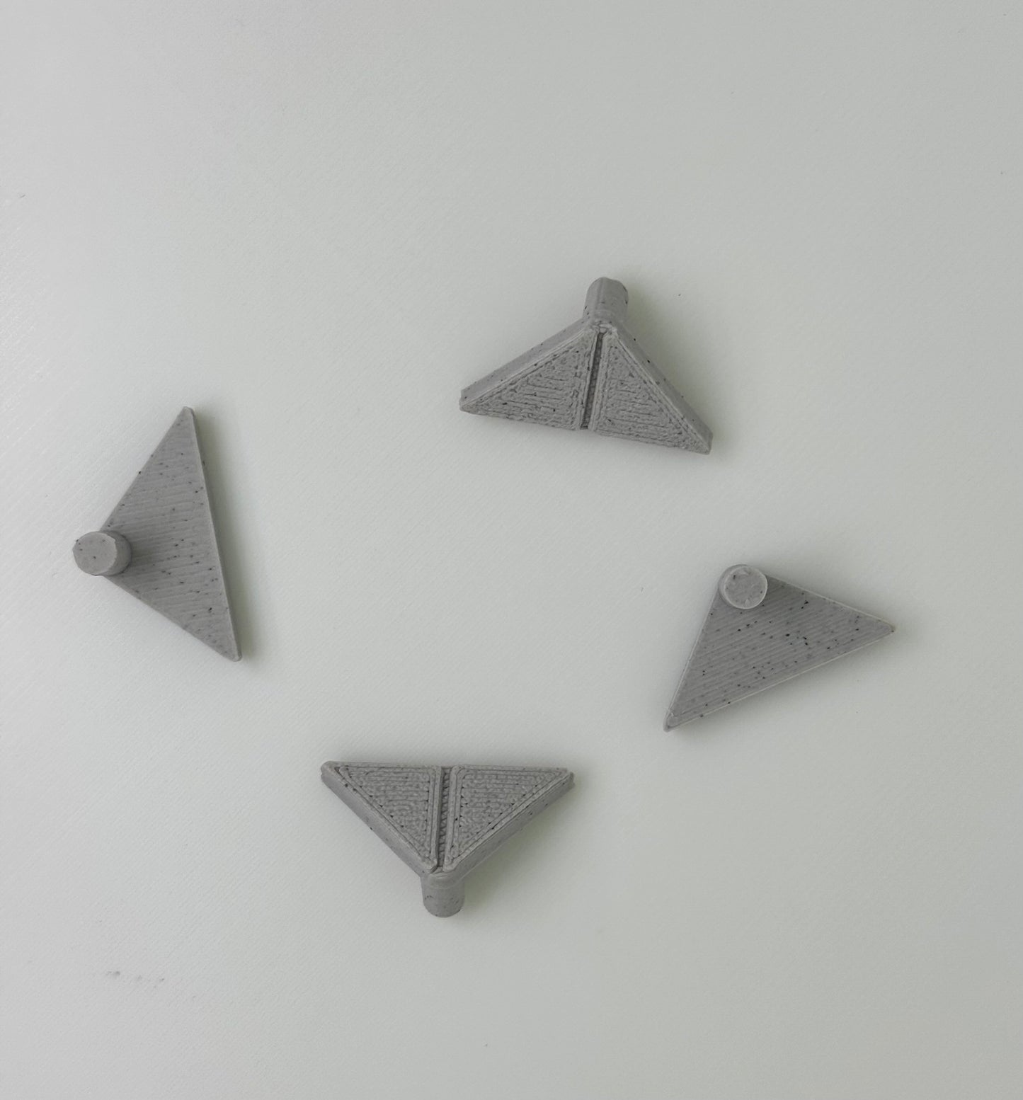 Clips de maintient pour présentoirs 3D
